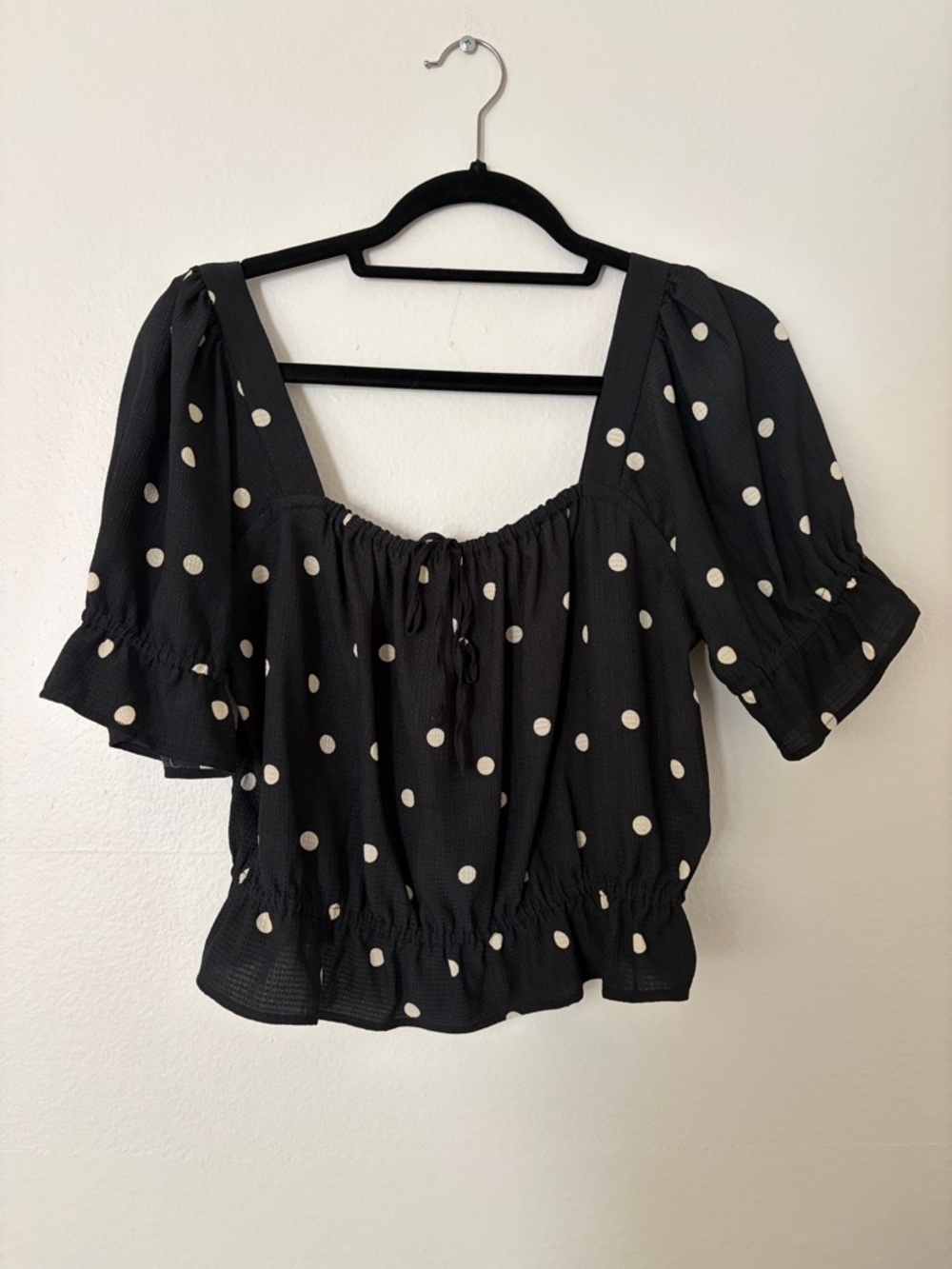 H&M Black Polka Dot Square-Neck Puff Sleeve Top